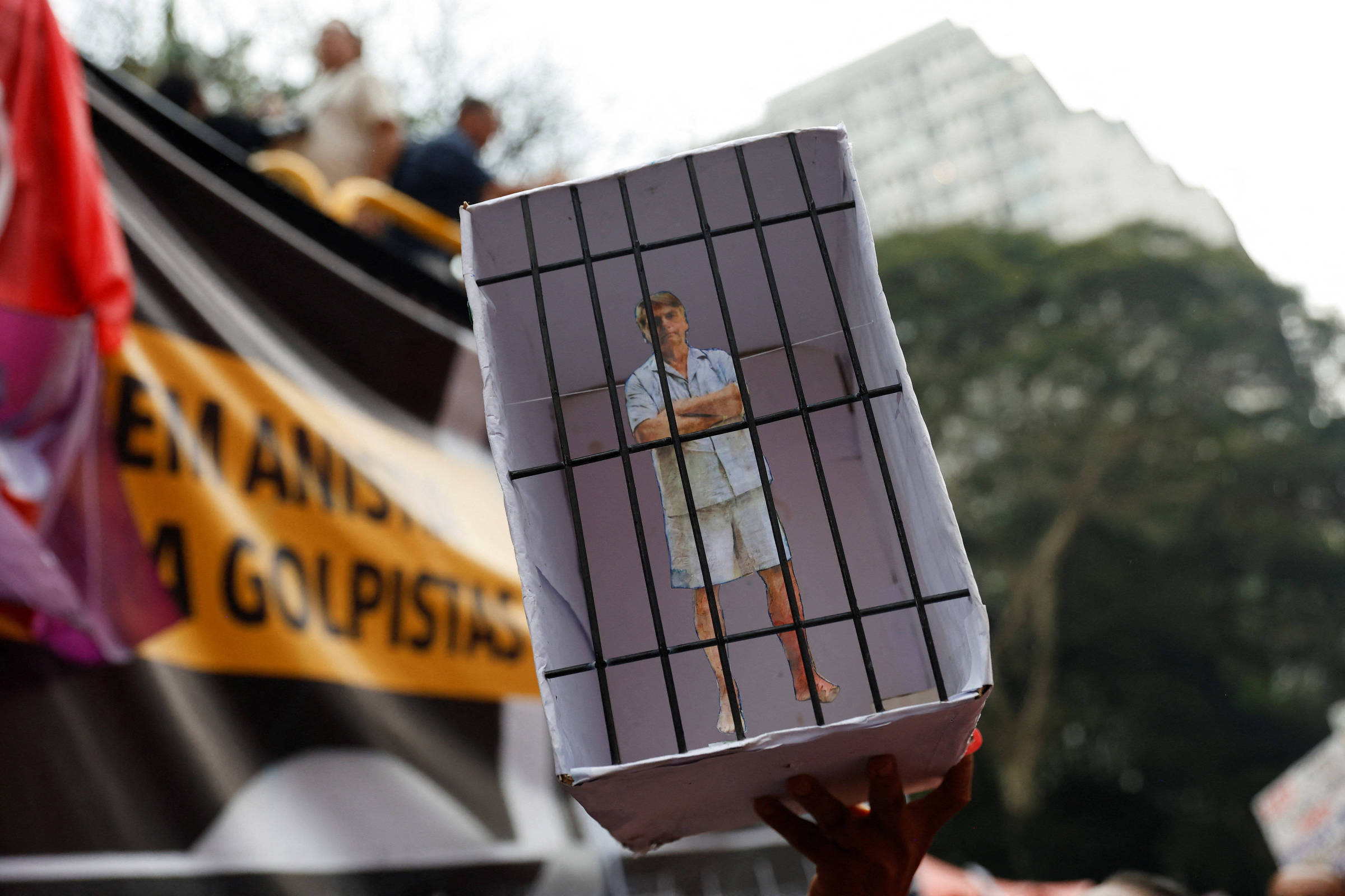 Anistia em debate: especialistas analisam riscos de impunidade