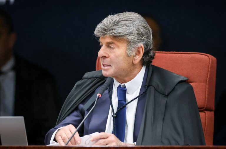 Fux analisa Mensalão e critica penas do caso