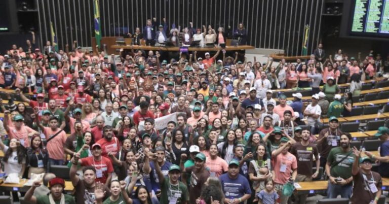Dia da Amazônia é marcado por sessão solene na Câmara