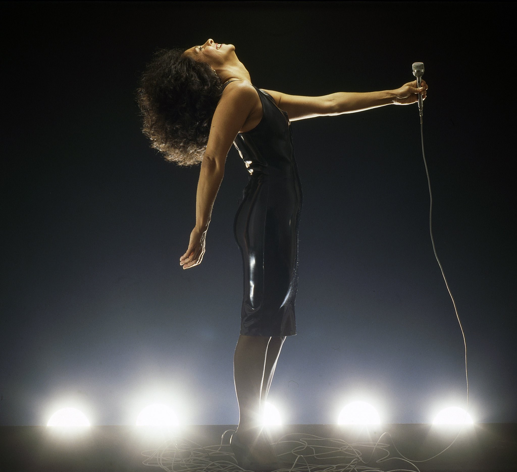 Lançamento digital do álbum ‘Bem bom’ de Gal Costa é adiado em uma semana
