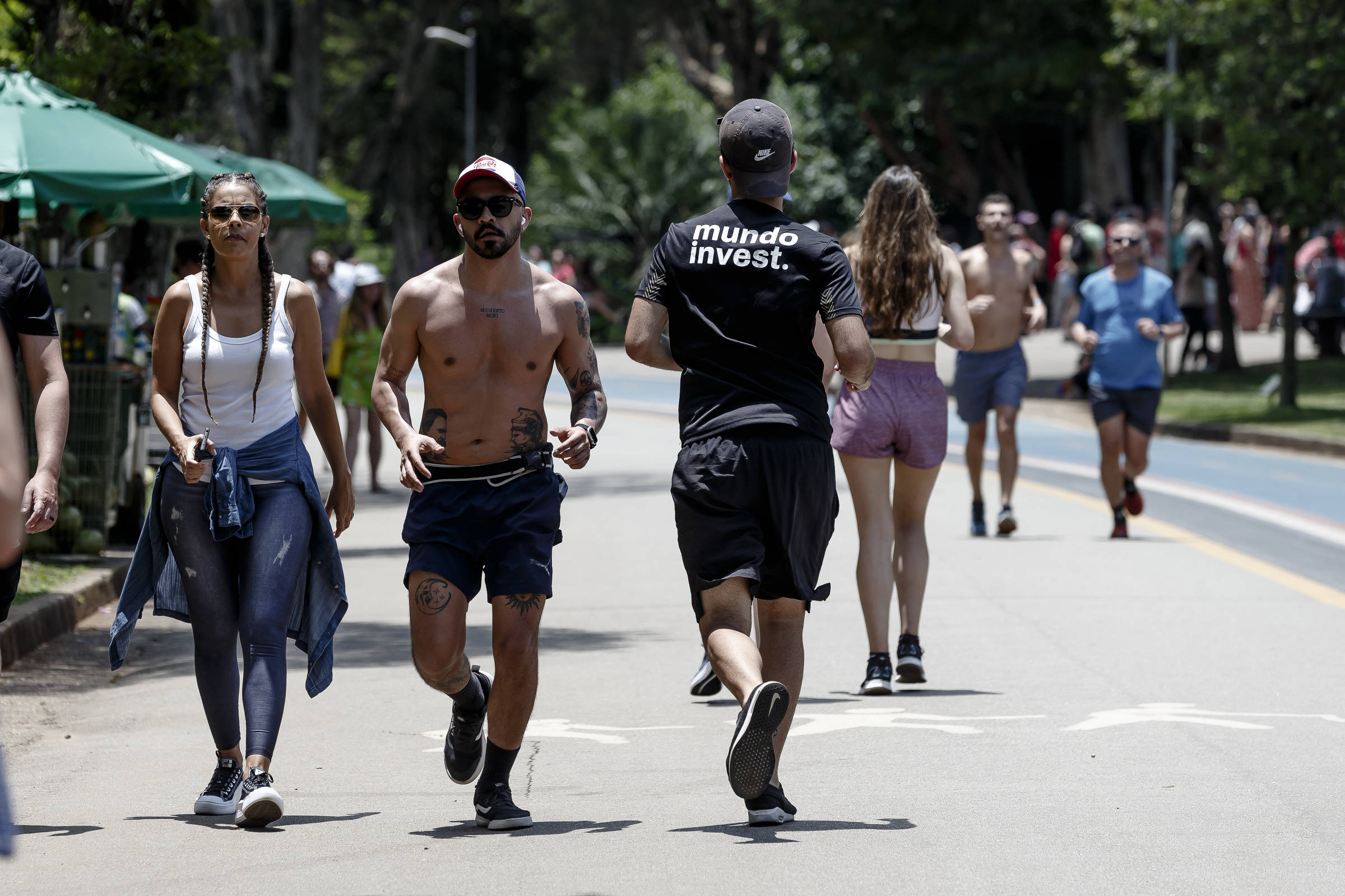 Rodízio suspenso em São Paulo; confira o que abre e fecha no feriado