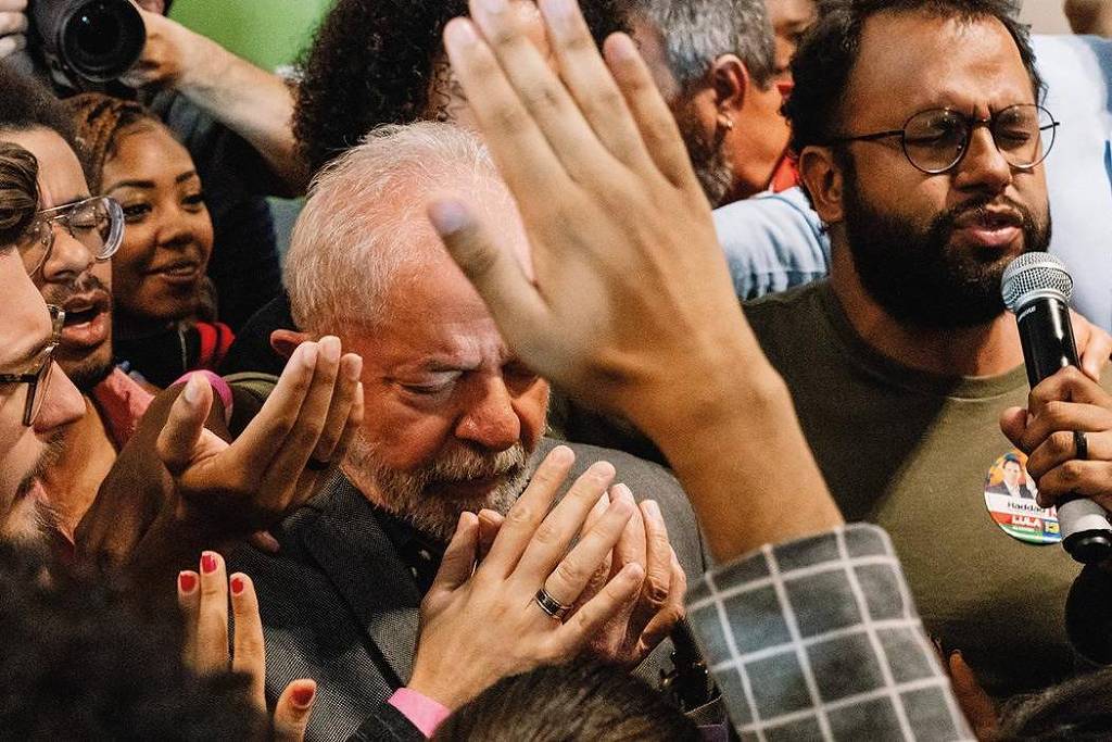 Documentário ‘Apocalipse nos Trópicos’ é indicado a prêmio americano
