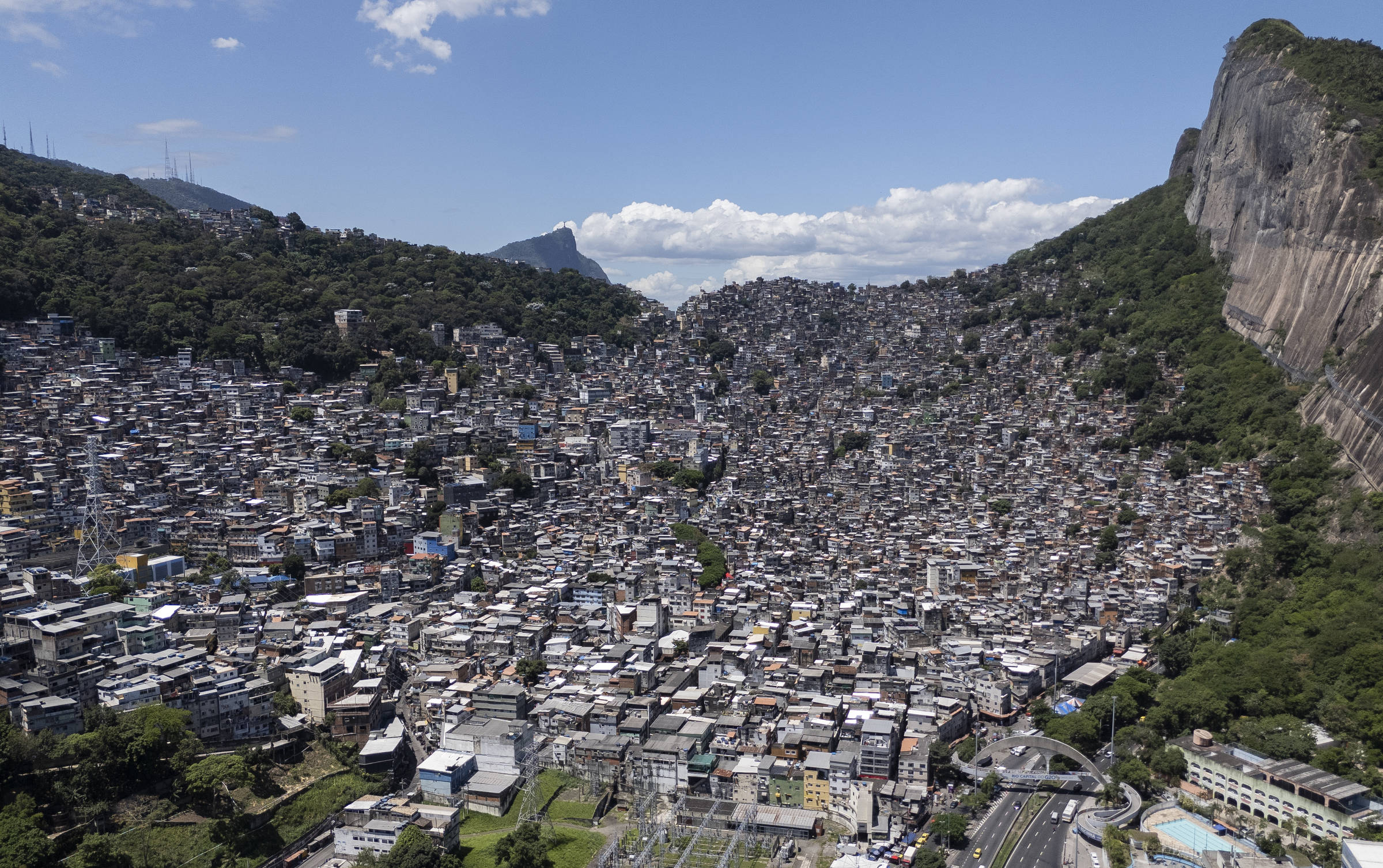 67,4% dos municípios brasileiros reportam loteamentos irregulares