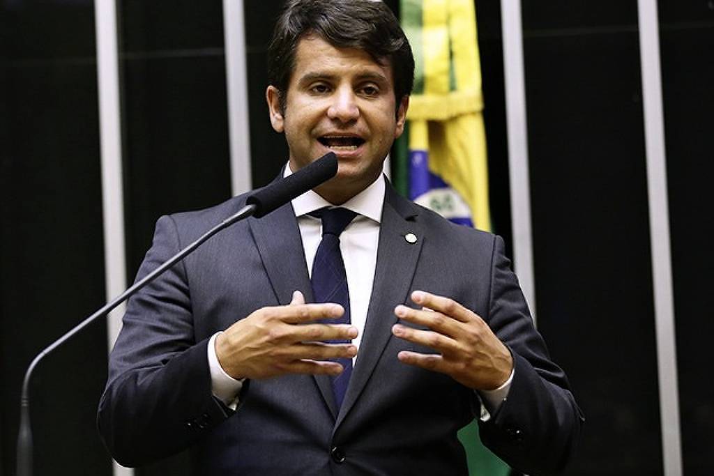 Taxação do streaming: interesses de plataformas e brasileiros