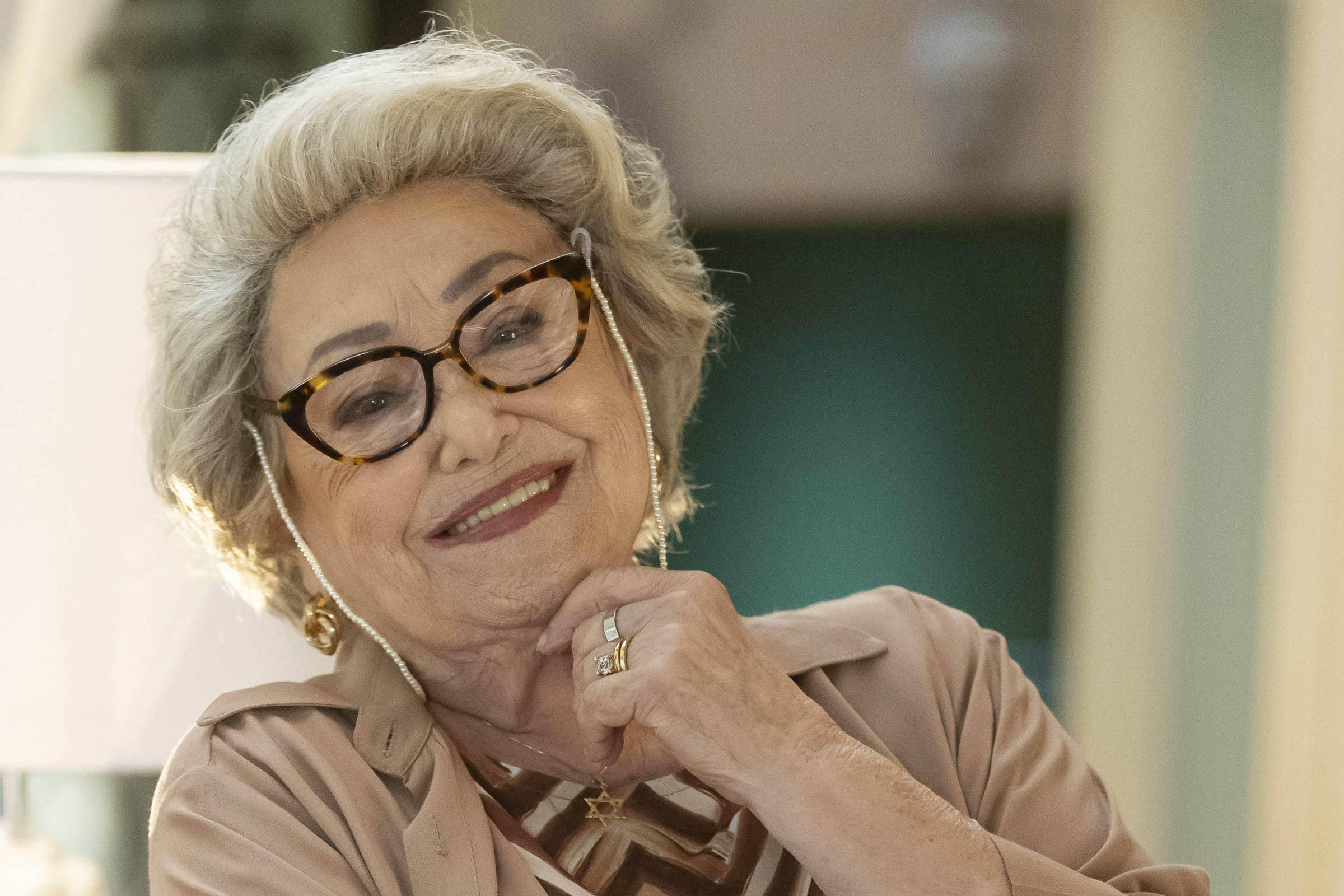 Dona de Mim: público aprova vilões e destaca personagem veterana