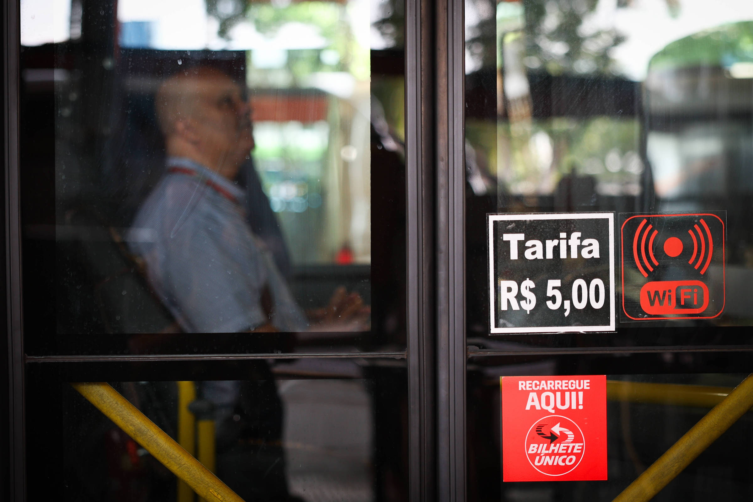 Tarifa zero no transporte: uma análise crítica