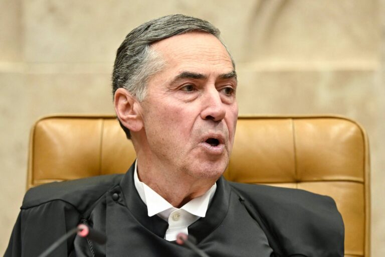 Luís Roberto Barroso sinaliza fim de carreira no STF