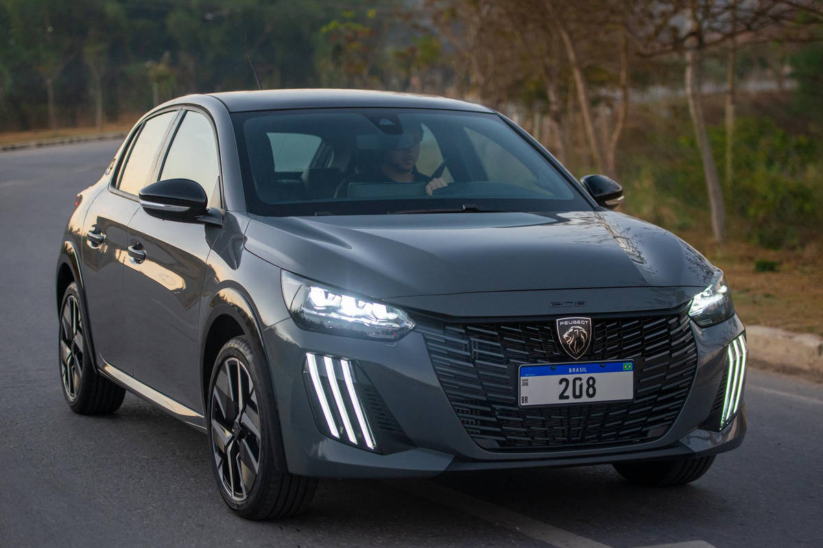 Peugeot 208 GT se destaca em ranking de compactos de 2025
