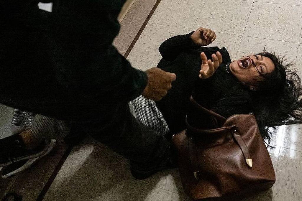 Agressão de agente imigração gera clamor por responsabilização