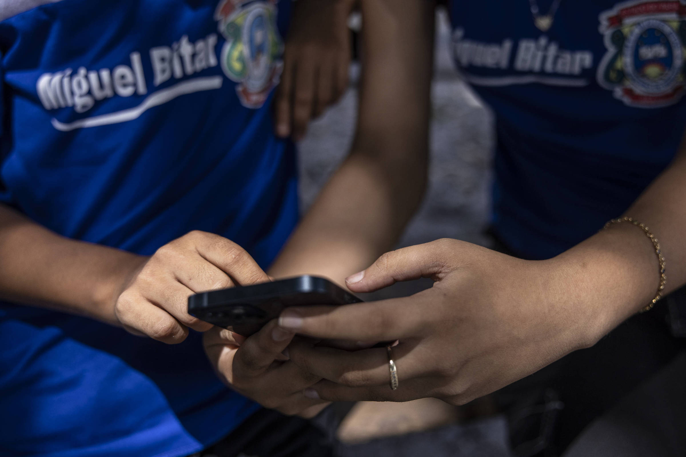 Websérie orienta pais sobre proteção de crianças na internet