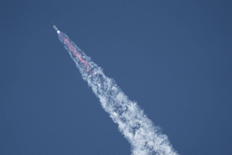 SpaceX apresenta proposta à Nasa para levar humanos à Lua