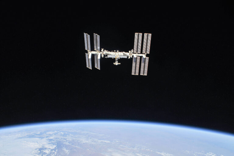 Estação Espacial Internacional completa 25 anos de ocupação
