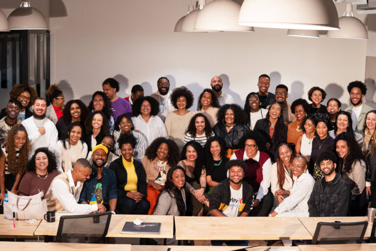 Coworking promove cursos e mentorias para profissionais negros em São Paulo