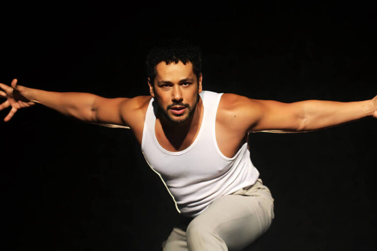 Amauri Lorenzo apresenta monólogo inspirado em 'Os Sertões' no Teatro BDO Jaraguá