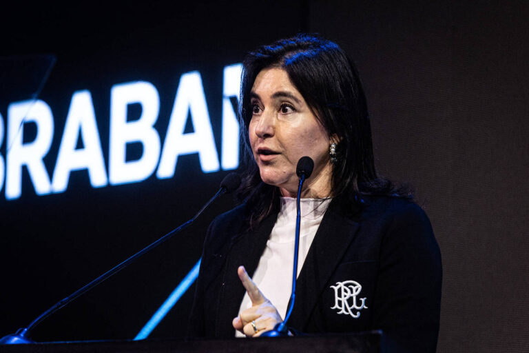 Tebet critica falta de apoio do Congresso para reformas fiscais