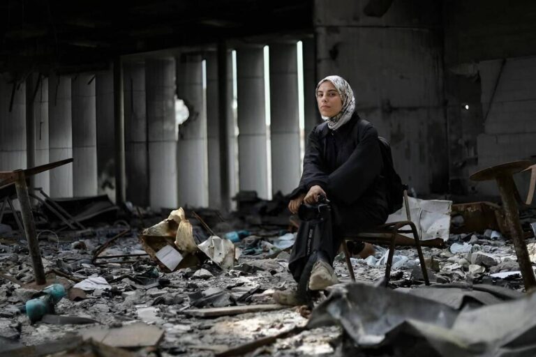 Pré-estreia de documentário sobre jornalista morta em Gaza acontece em São Paulo
