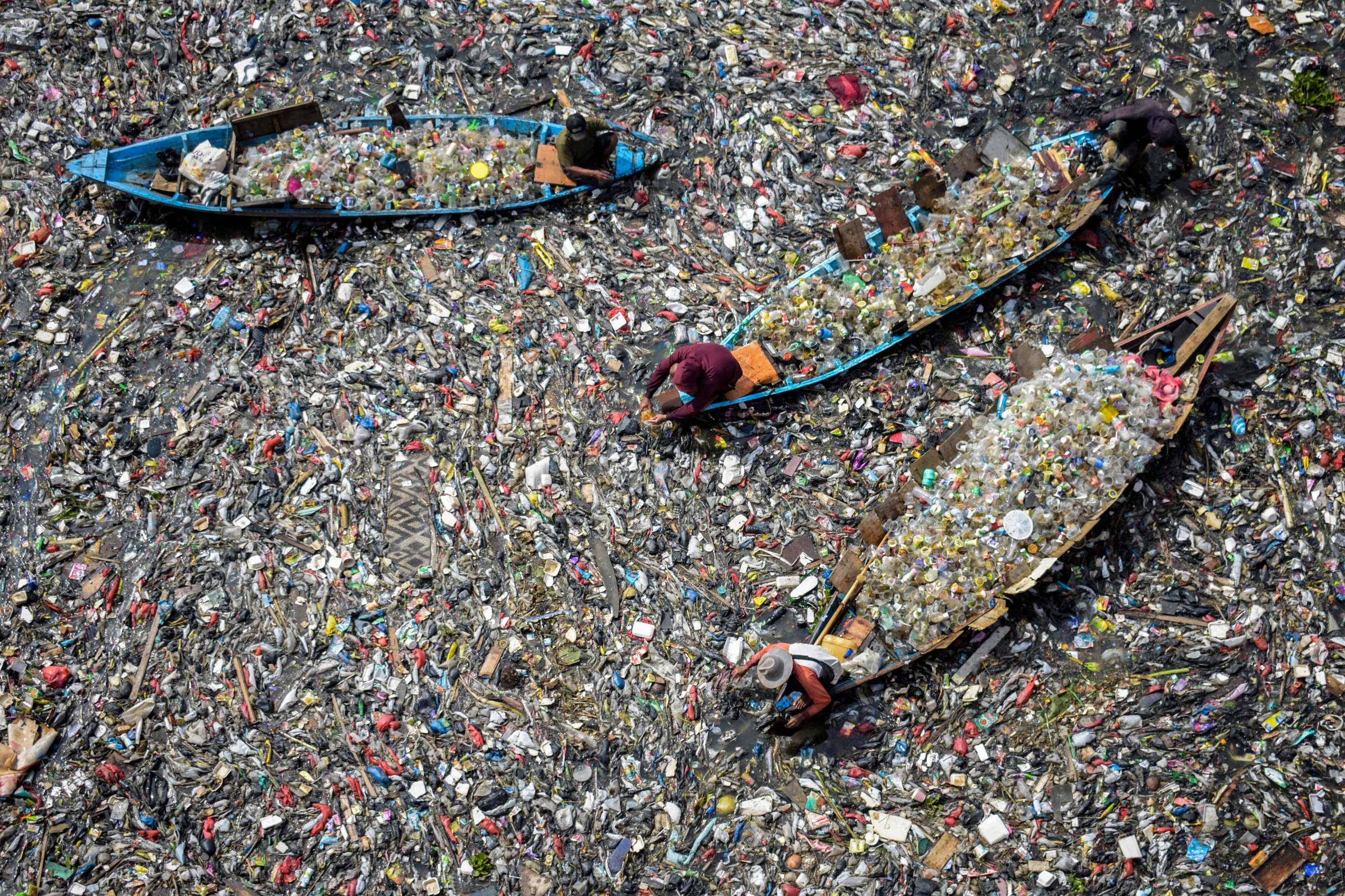 ExxonMobil alerta sobre leis que podem comprometer reciclagem de plástico
