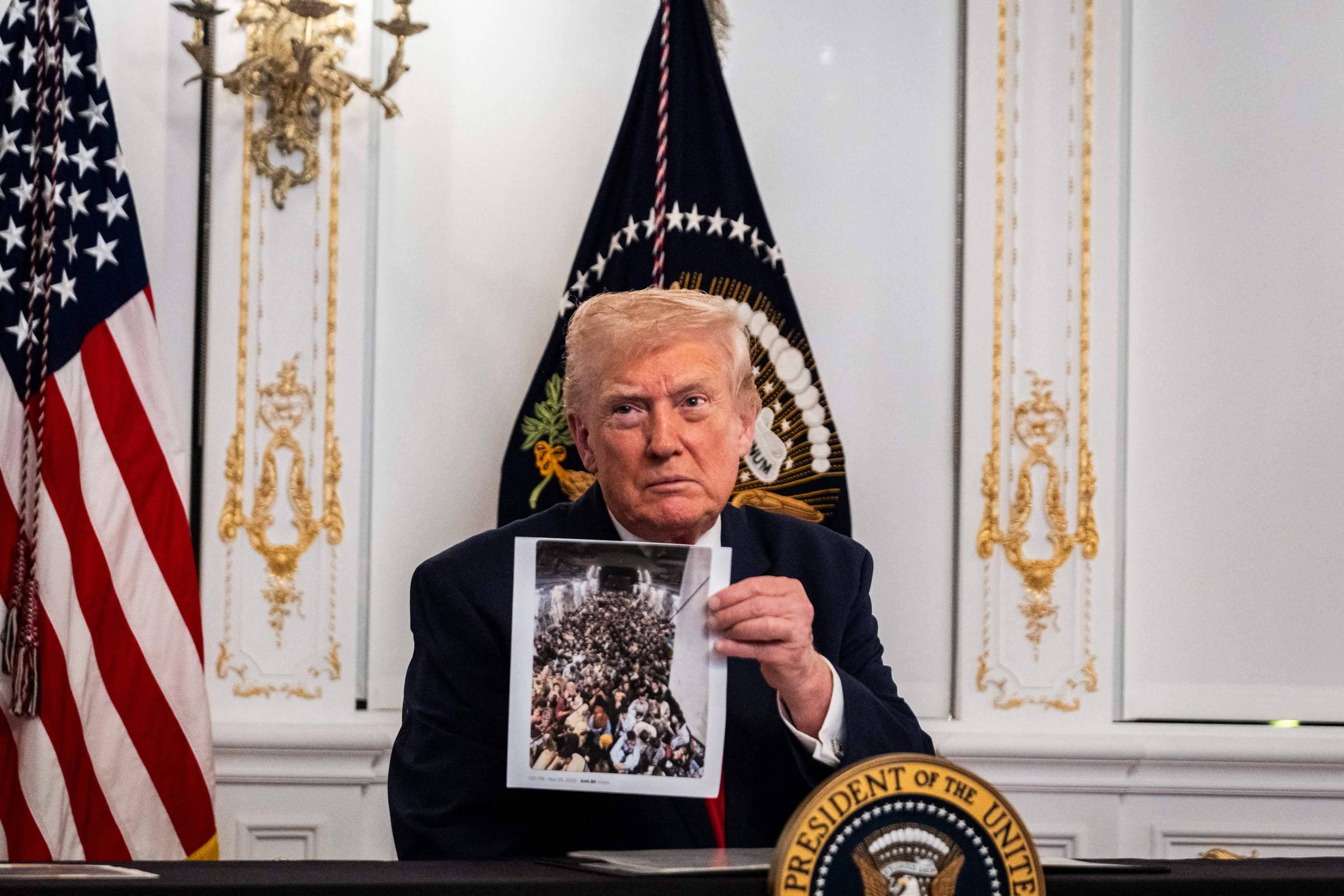 Trump anuncia fim da imigração de países em desenvolvimento após ataque