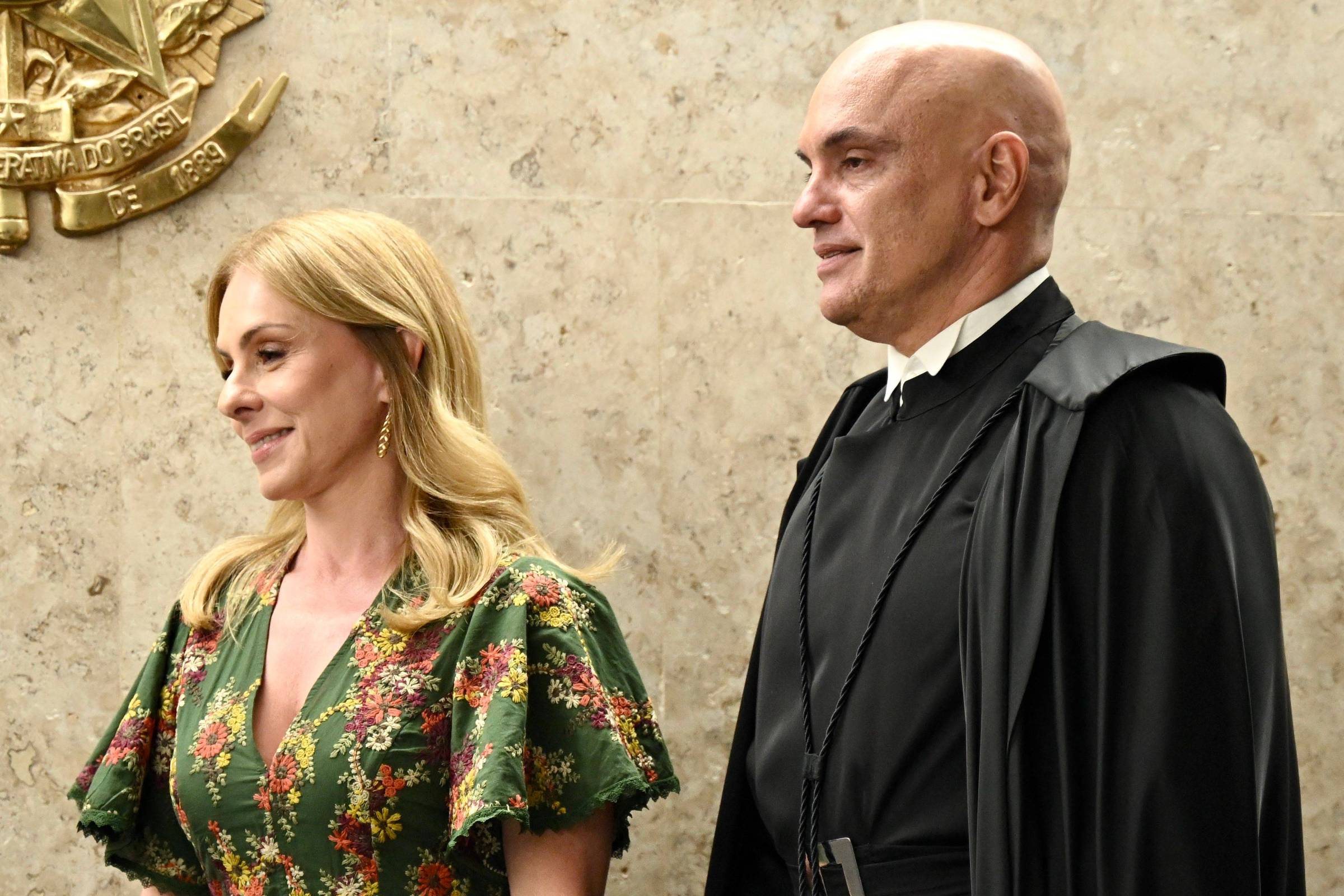 Desmentindo boato sobre mulher de Moraes e o Banco Master