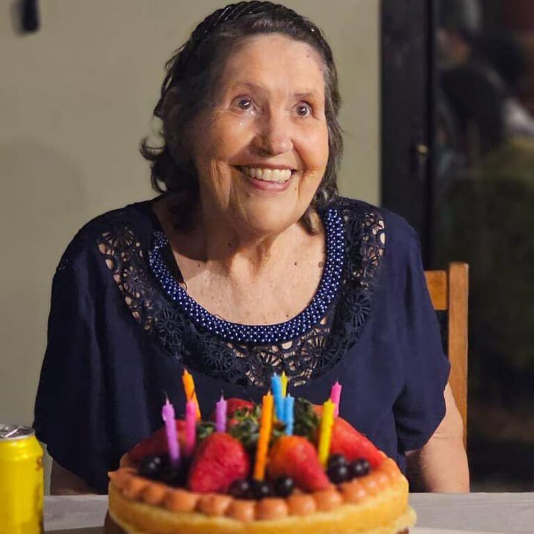 Estelamari Billi Bernardo: uma vida marcada pela dedicação à família e à educação