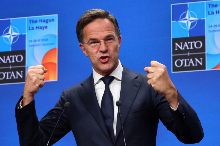 Otan intensifica defesas aéreas no leste após violações de drones