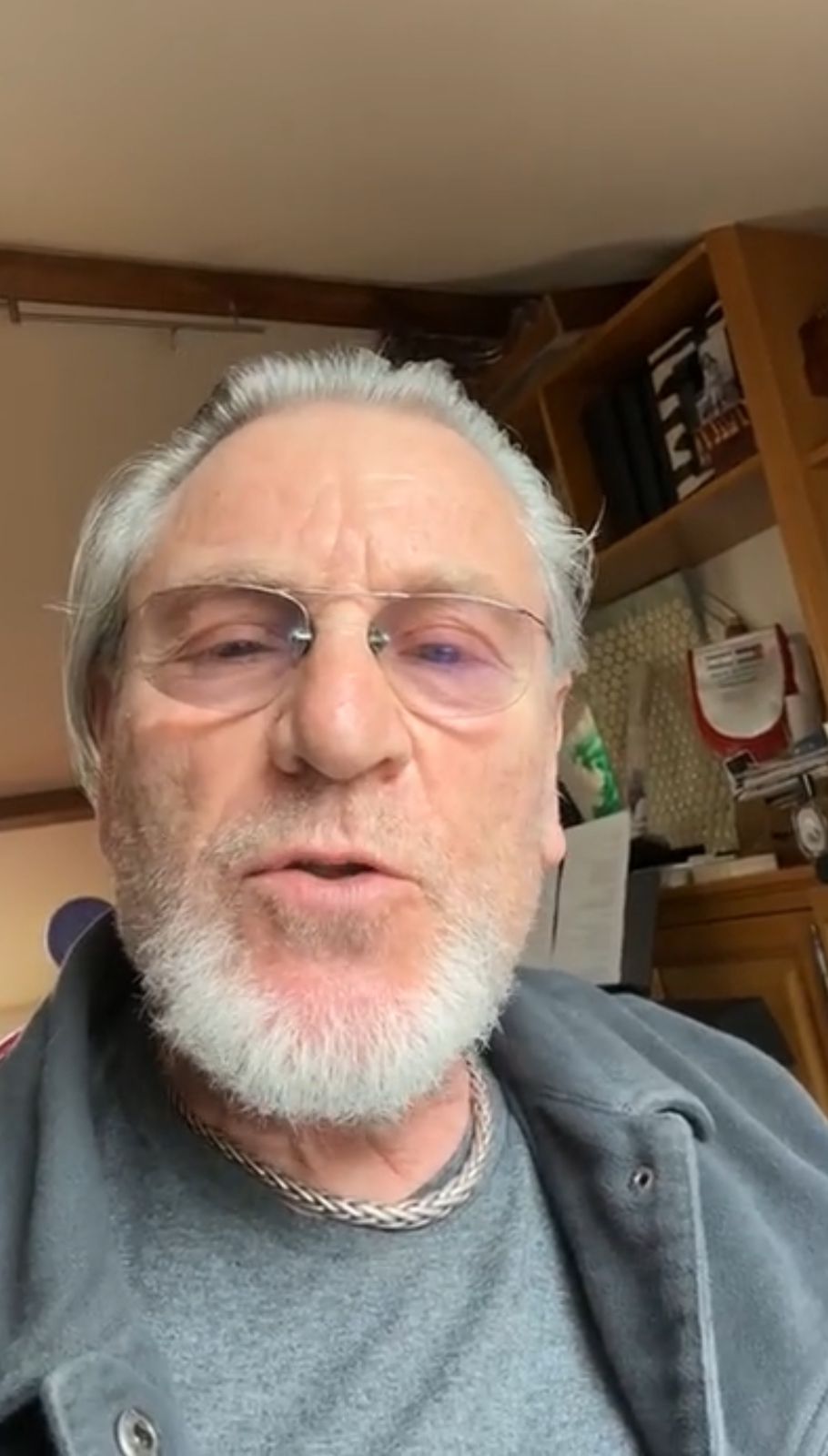 Morre ator franco-turco Tchéky Karyo aos 72 anos