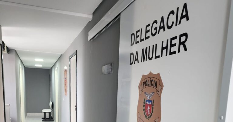 Comissão aprova projeto que amplia atendimento em delegacias da mulher