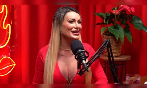 Andressa Urach revela que cantor a traumatizou em relação íntima