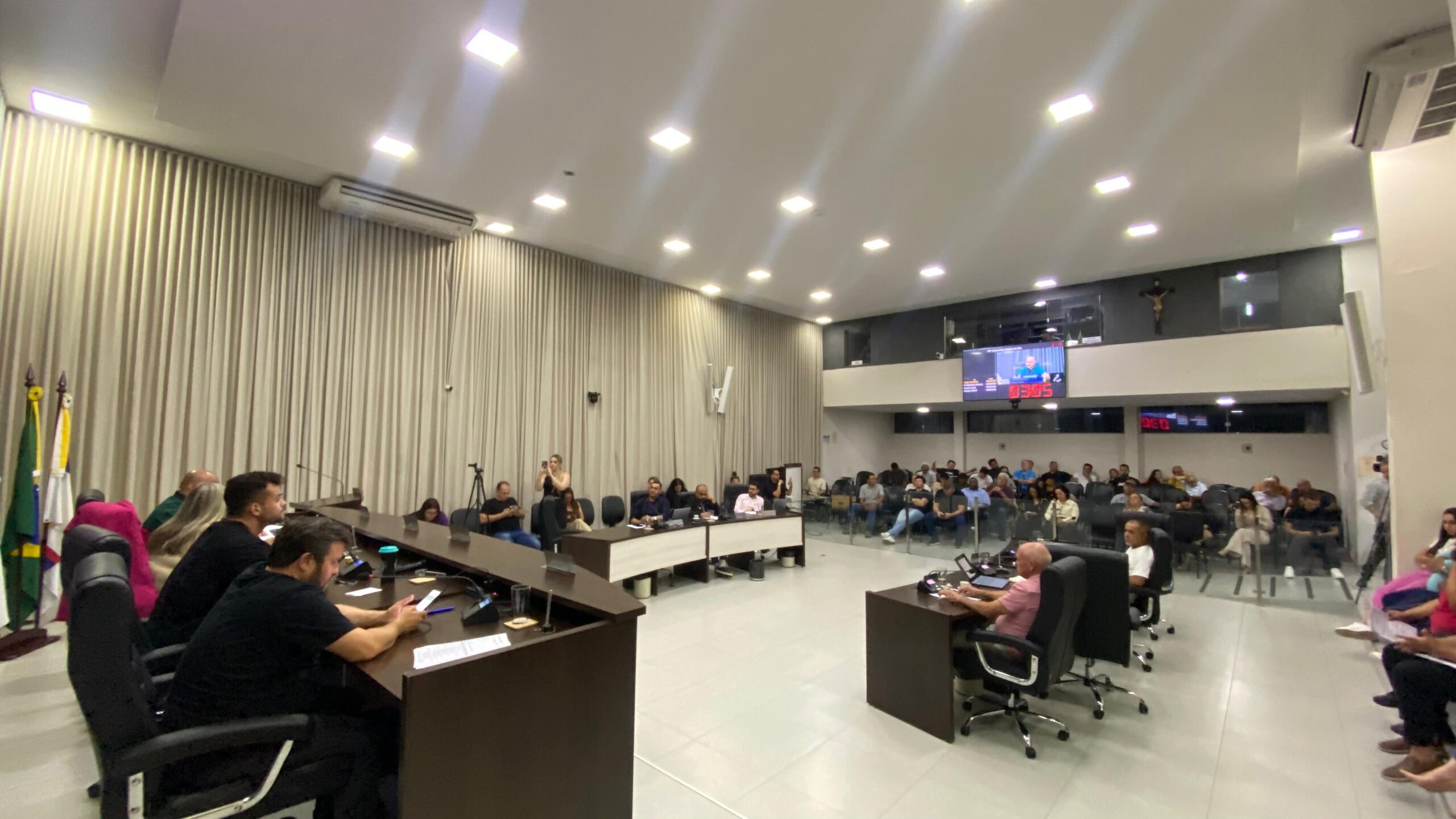Câmara de Apucarana discute monopólio da Aserfa