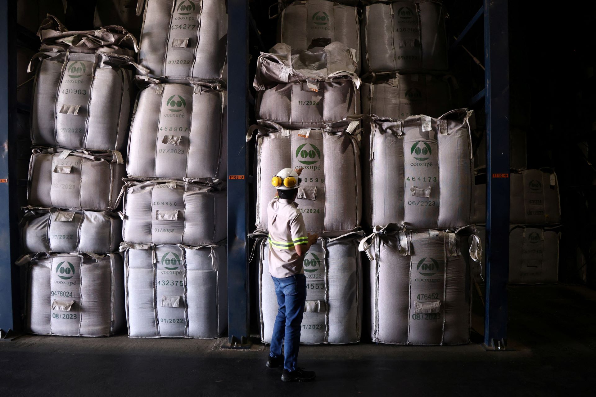 Preços do café alcançam novos patamares em Nova York