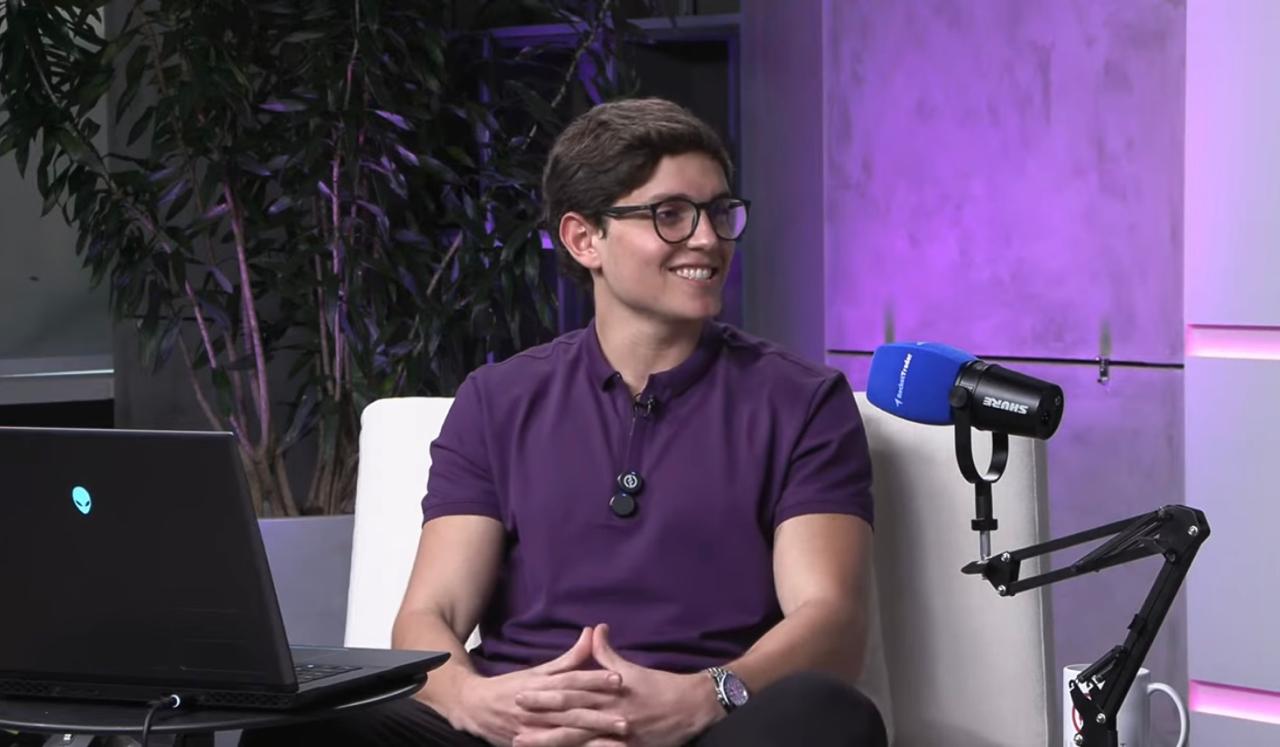 Cairo trader combina múltiplas técnicas para otimizar operações