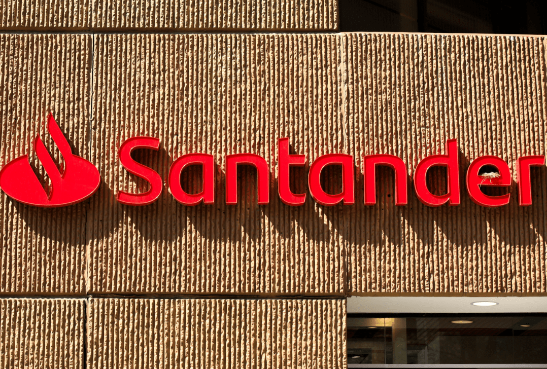 Santander aprova recompra de até 37,4 milhões de Units