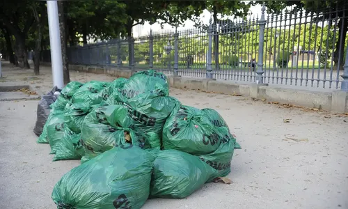 Ponta Grossa cria lei que recompensa denúncias de descarte irregular de lixo