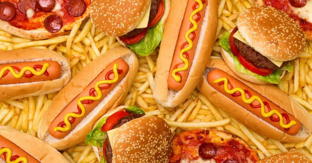 Estudo aponta que ultraprocessados aumentam risco de câncer de pulmão