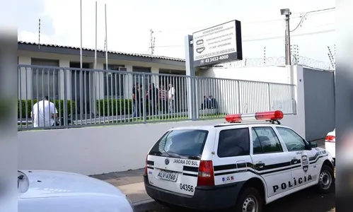 Pai é preso após crianças pedirem ajuda a vizinha em Marumbi