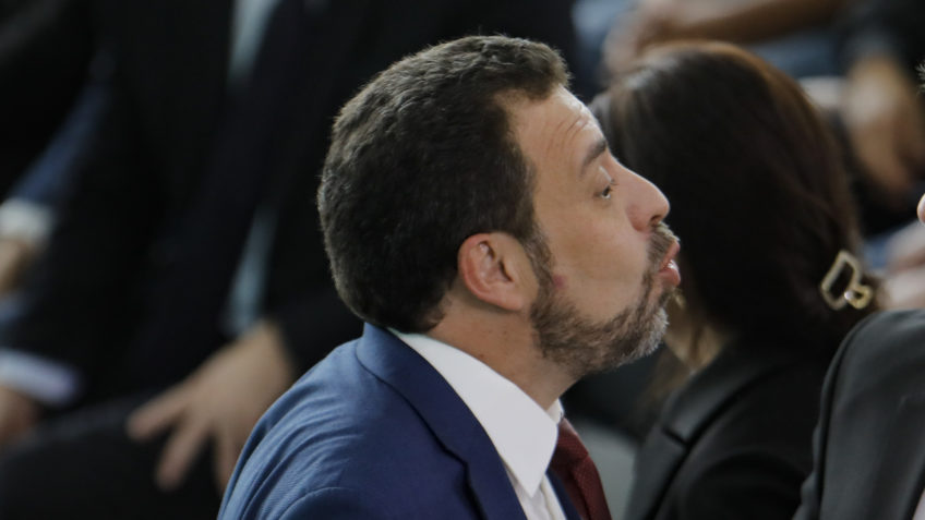 Boulos defende postura bélica nas redes sociais em novo livro