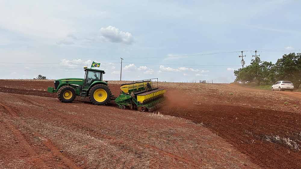 Plantio da soja na região de Ivaiporã avança com chuvas