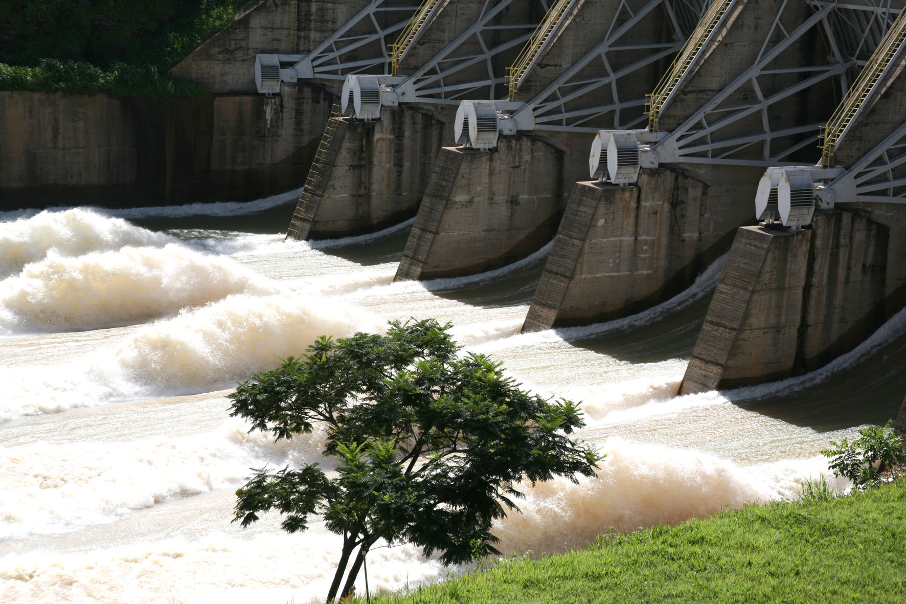 Cemig fecha acordo trabalhista de R$ 1,25 bi