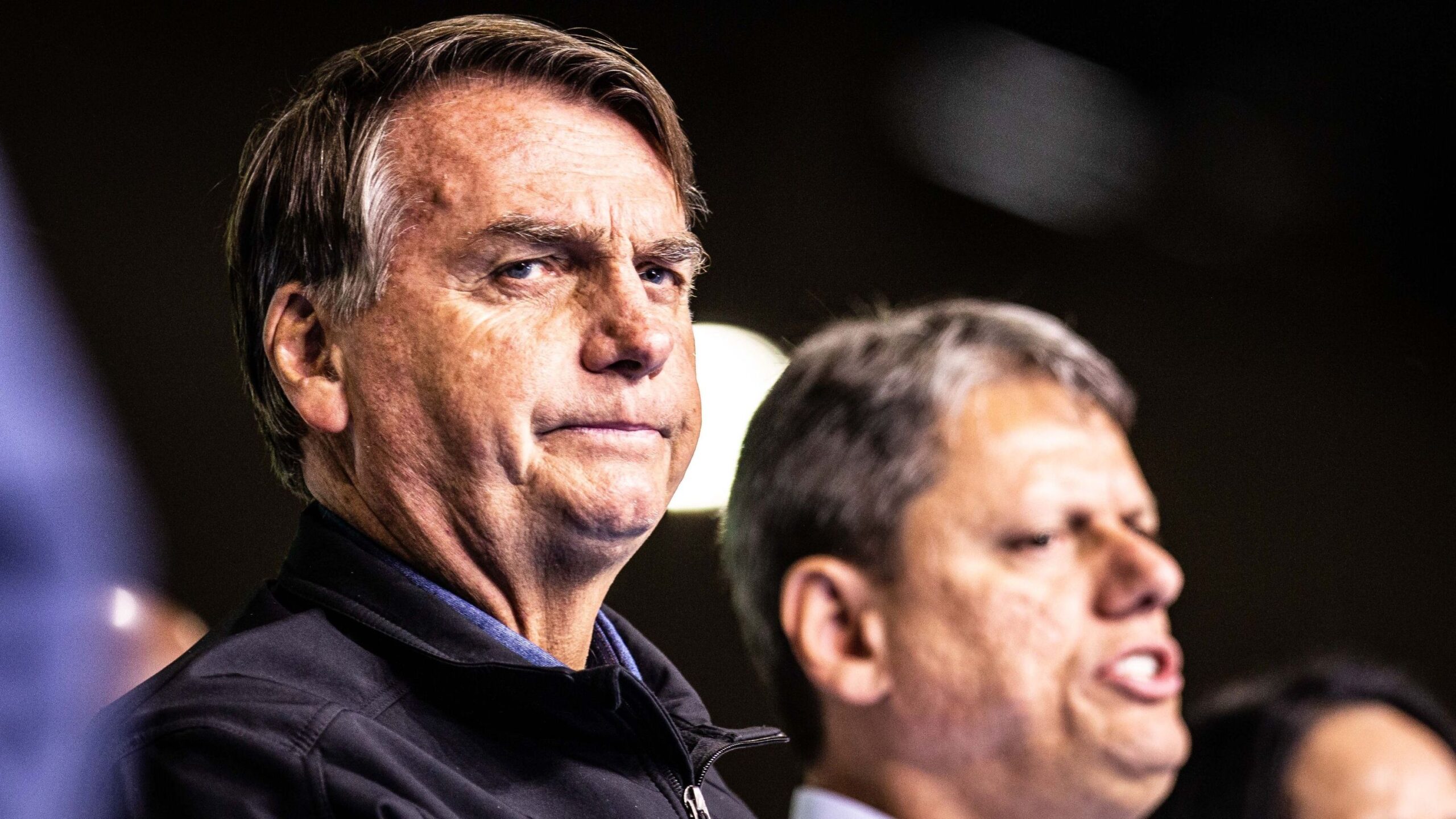 Candidatos da direita buscam apoio de Bolsonaro para 2026