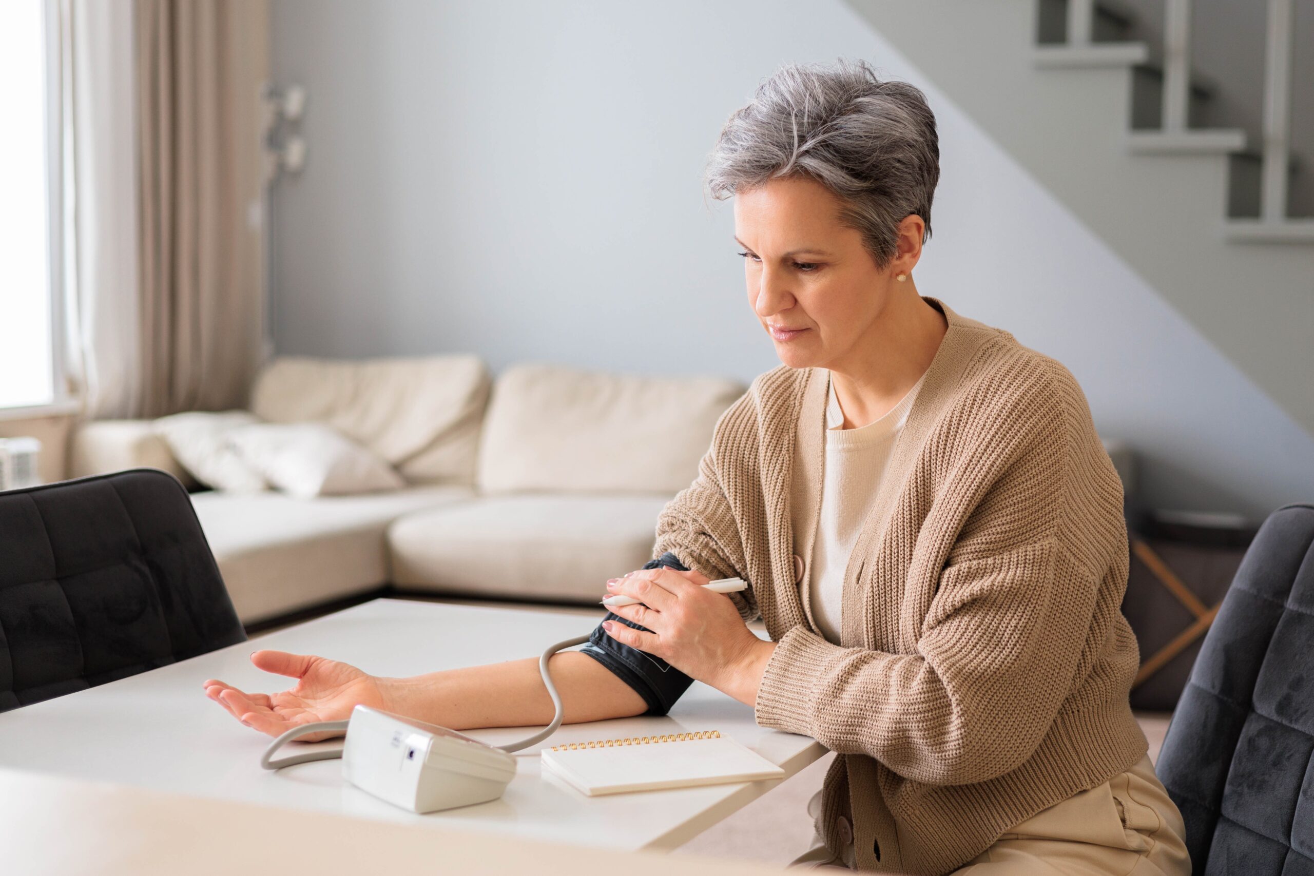 Menopausa e hipertensão: o impacto da perda de estrogênio