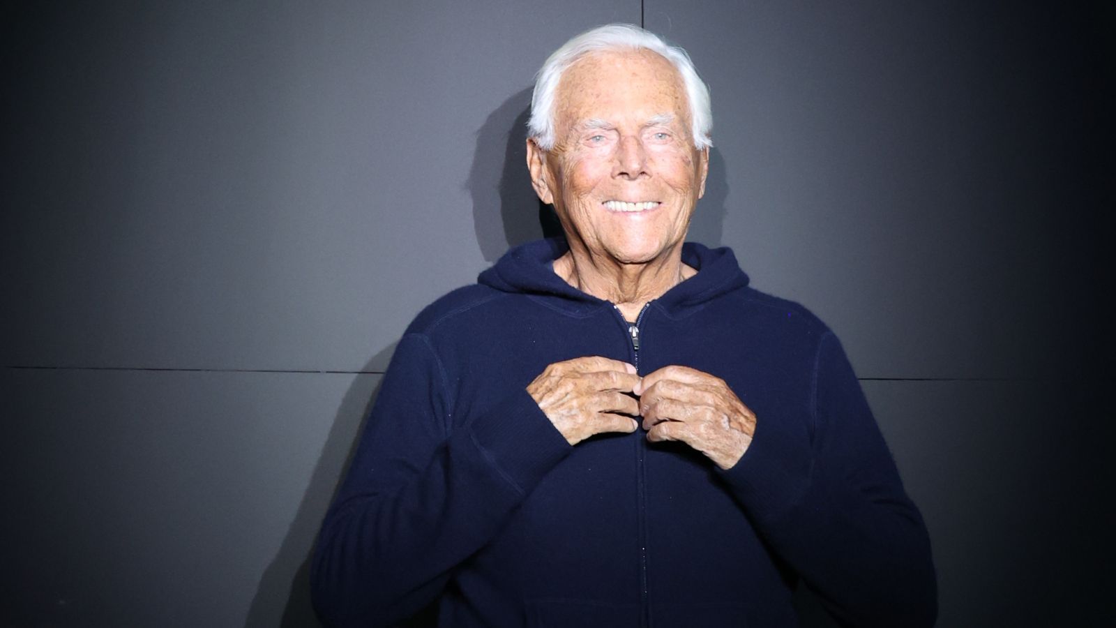 Após a morte de Giorgio Armani, quem comandará seu império da moda?