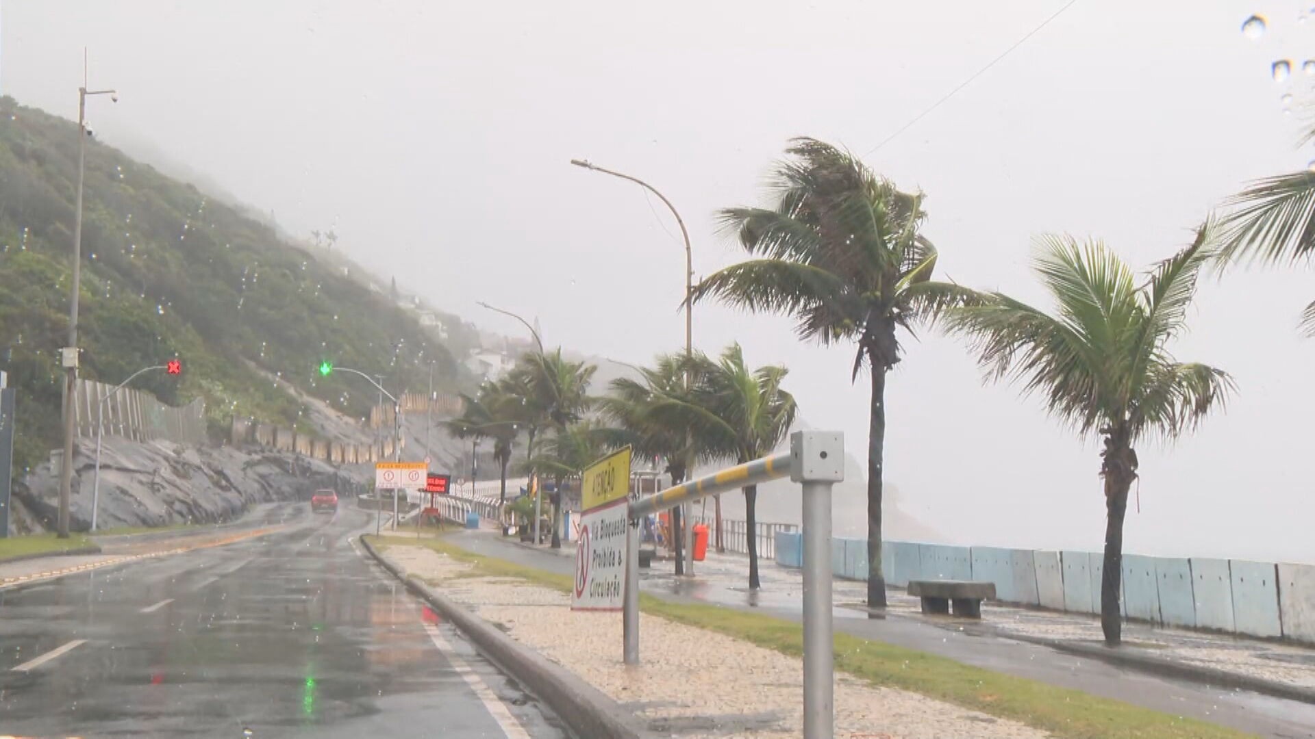 Rio tem alerta de ressaca da Marinha e passagem de frente fria