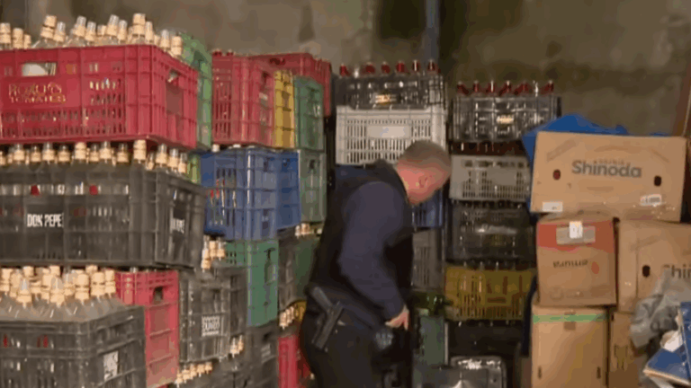 Operação da polícia contra falsificação de bebidas em SP e PR