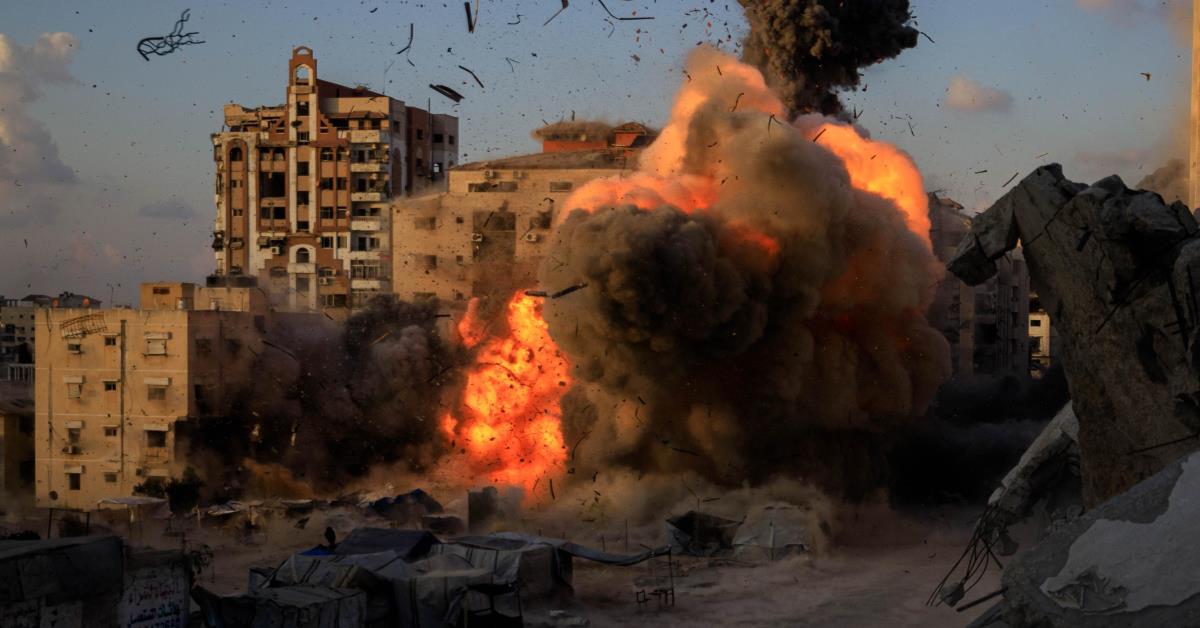 Acordo de paz entre Israel e Hamas é firmado após dois anos de conflito