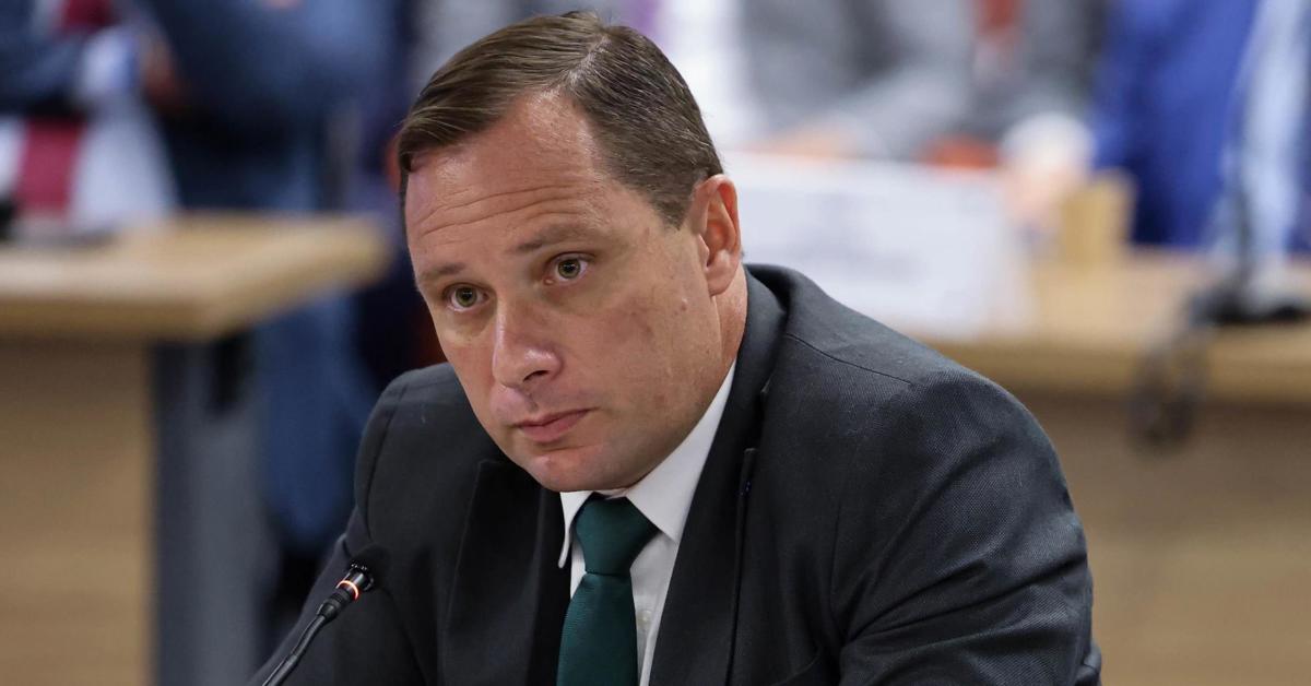 Defesa de Mauro Cid solicita extinção da pena ao STF