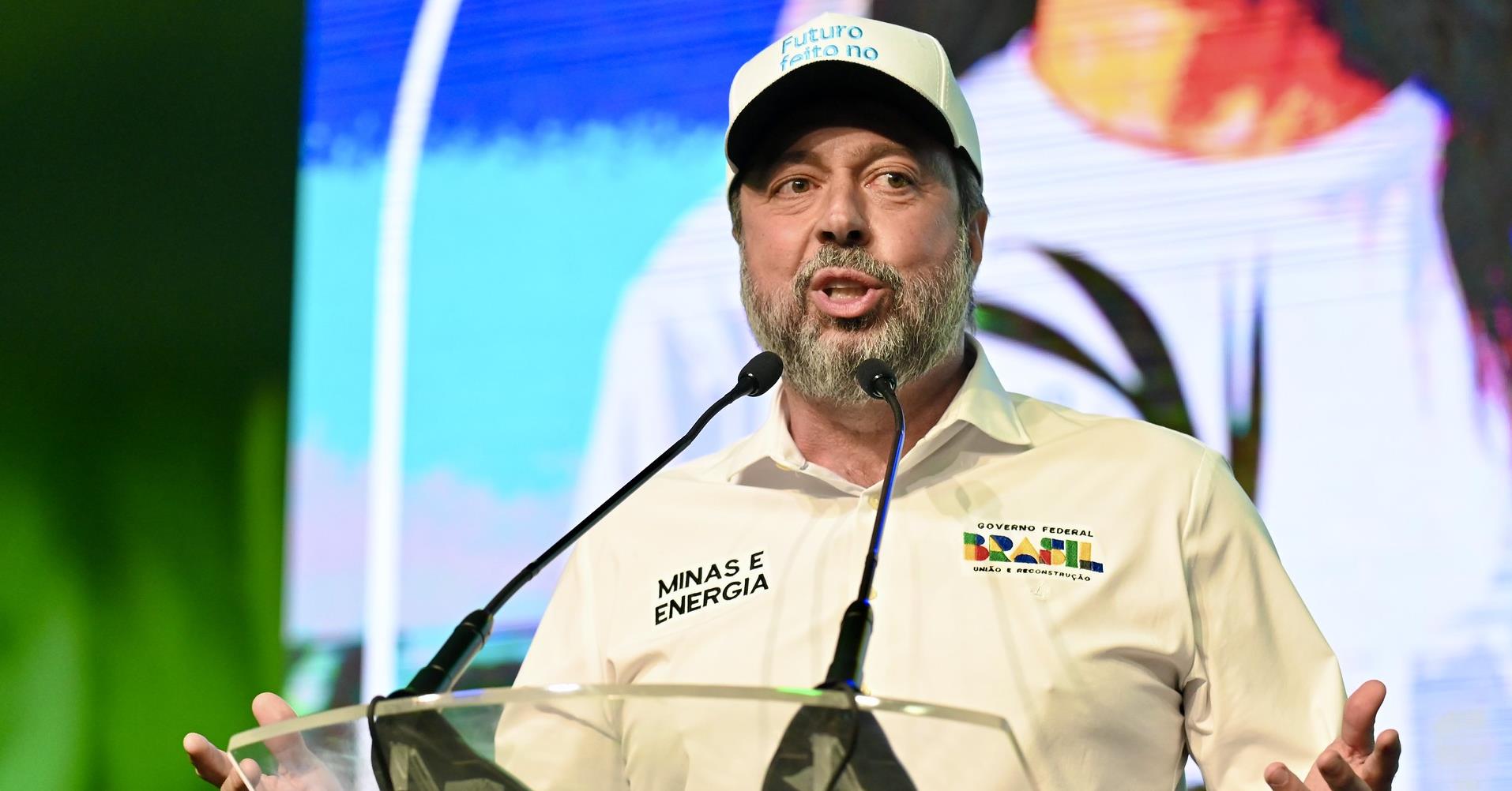 Governo cria novo conselho mineral focado em terras raras