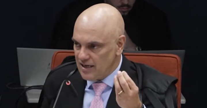 Moraes afirma que tentativa de golpe já configura crime consumado