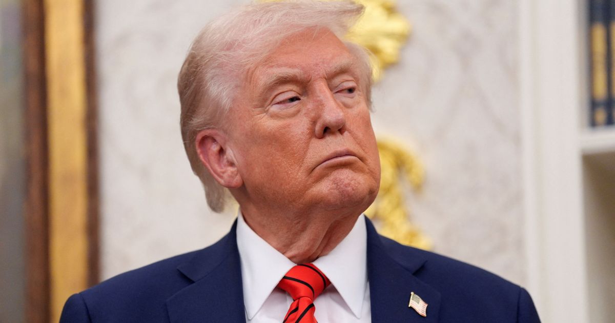 Trump confirma operações da CIA na Venezuela