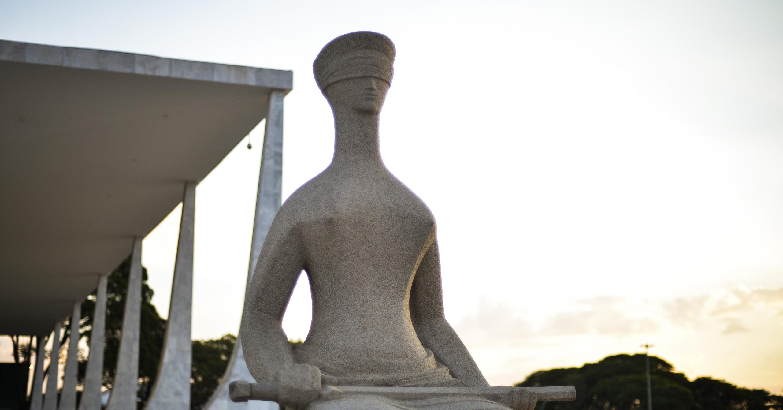 PEC da Blindagem acumula mandados de segurança no STF