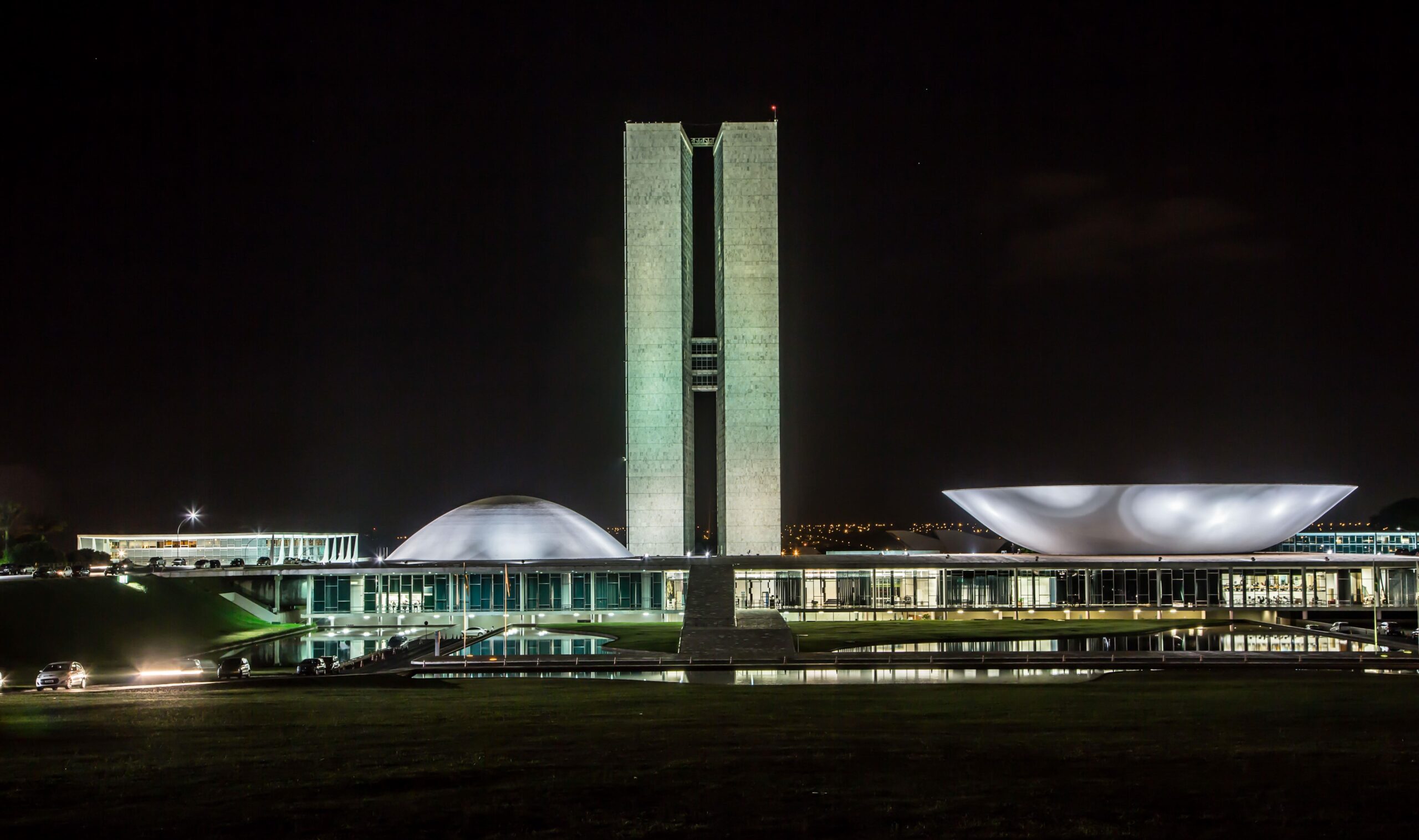 Regulamentação da reforma tributária pode ser votada na terça